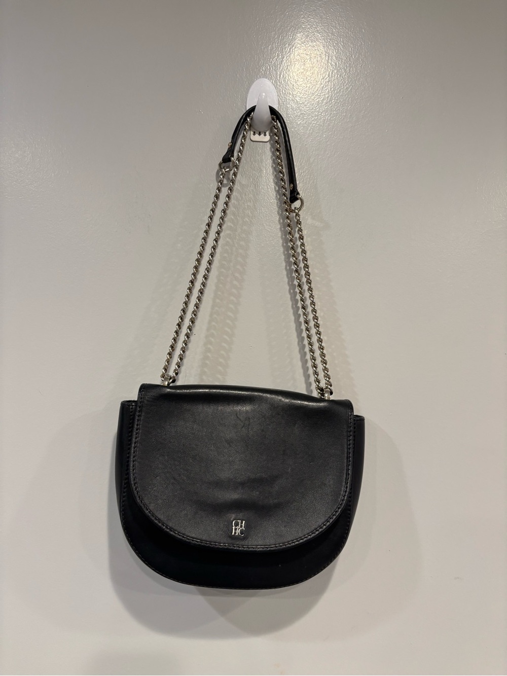 Carolina Herrera Black Leather Chain Shoulder Bag/ Crossbody bag.